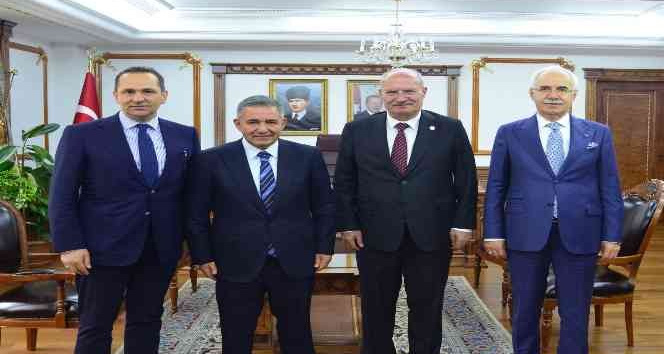 ATO Başkanı, Vali Buhara’yı ziyaret etti