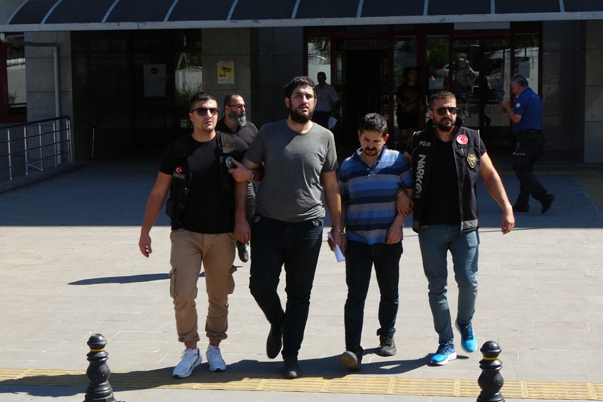 Konya'dan Manavgat'a uyuşturucu sevki polise takıldı
