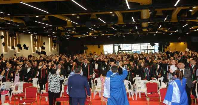 Hukuk Fakültesi mezunları mesleğe adım attı