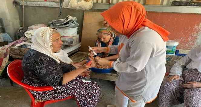 Kadirli Belediyesi’nin evde sağlık hizmeti devam ediyor