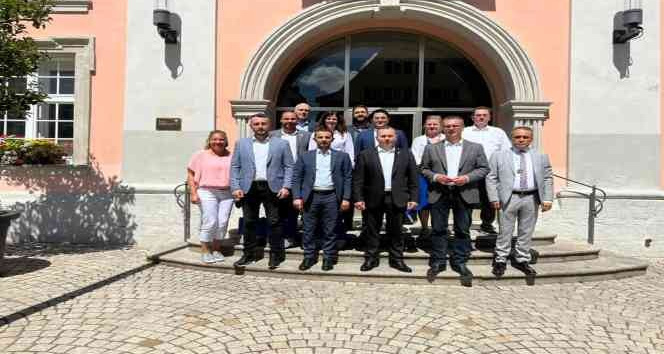 Yalova Belediye Başkan Tutuk’tan Almanya çıkarması