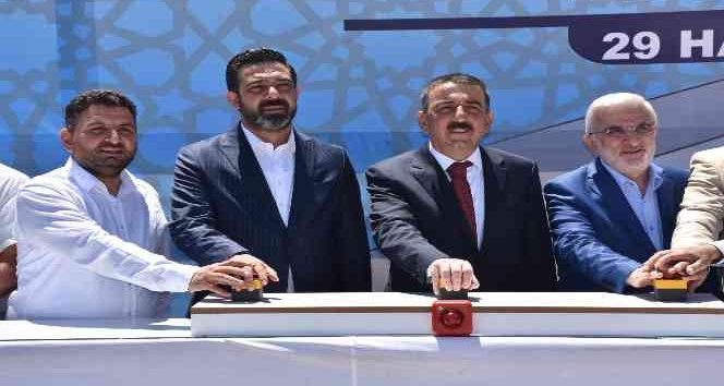 Siirt Valisi Hacıbektaşoğlu, cami temel atma törenine katıldı