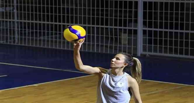Niğde Belediyespor’un Bayan Voleybol Takımı transferi tamamladı