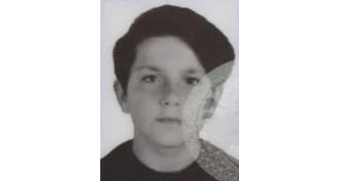 Silahla oynarken kardeşini vurdu