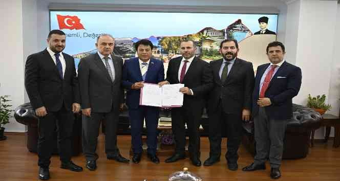 Yalova’da halk kütüphanesi binası protokolü imzalandı