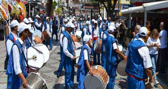 7 bin biletin satıldığı Kırkpınar’a davullu zurnalı davet