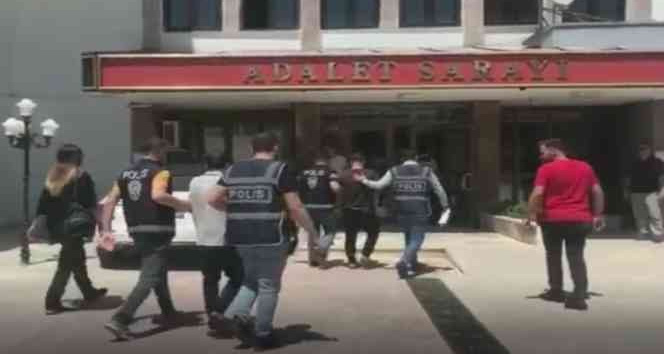 FETÖ yalanıyla 1 milyon liralık vurgun yapan 3 şüpheli yakalandı