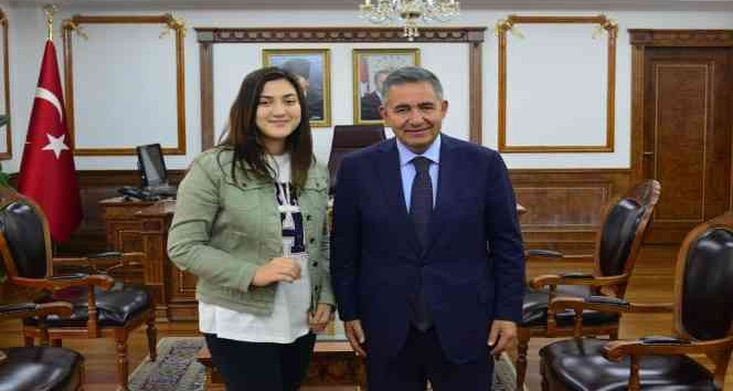 Kırşehir’in LGS birincisi başarısını kitap okumaya ve deneme sınavlarına borçlu