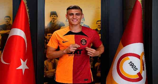 Galatasaray, Kazımcan Karataş ile 5 yıllık sözleşme imzaladı