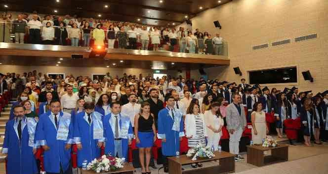 Akdeniz Üniversitesi Diş Hekimliği Fakültesi’nde 10. yıl gururu