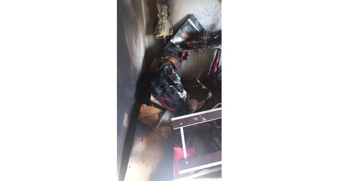 Altınova’da ev yangını kısa sürede söndürüldü