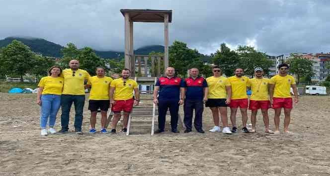 Boğulma vakalarına karşı cankurtaran ekibi göreve hazır