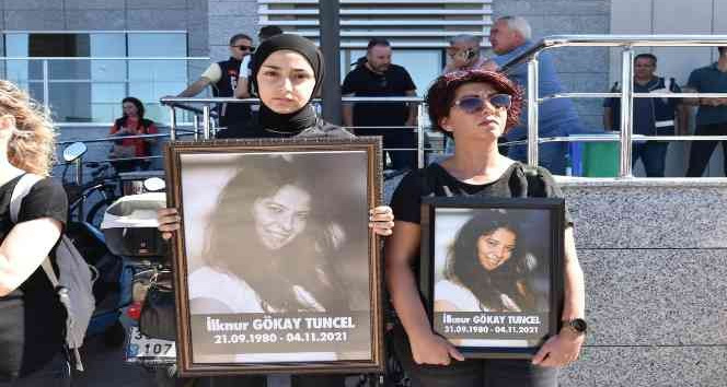 Bıçaklanarak öldürülen kadın davasında ilk duruşma yapıldı