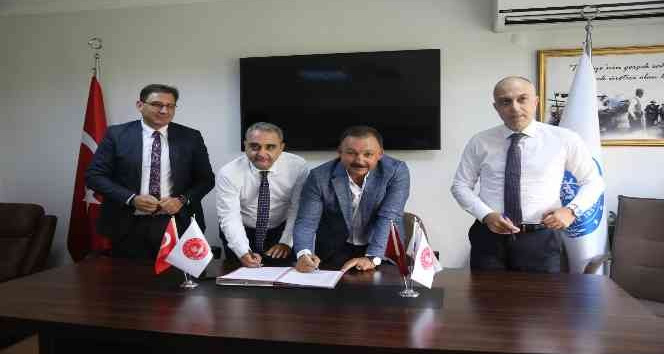 Milas’ta süt birliği üyelerine hayat sigortası