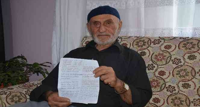Umreye gitti, 80 yaşından sonra beyit yazmaya başladı