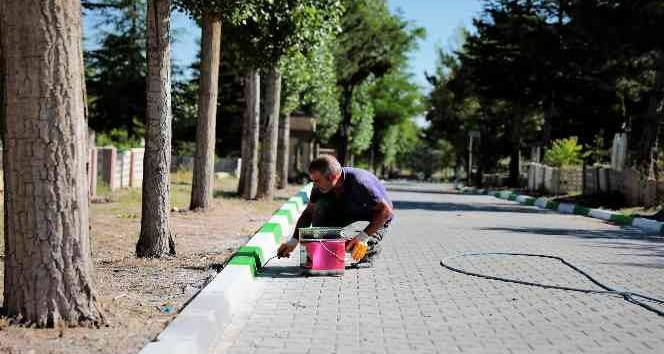 Nevşehir’de Bayram öncesi mezarlık temizlikleri başladı