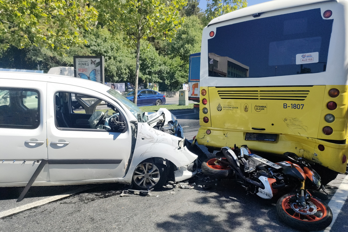 Sarıyer'de zincirleme kaza: 2 yaralı