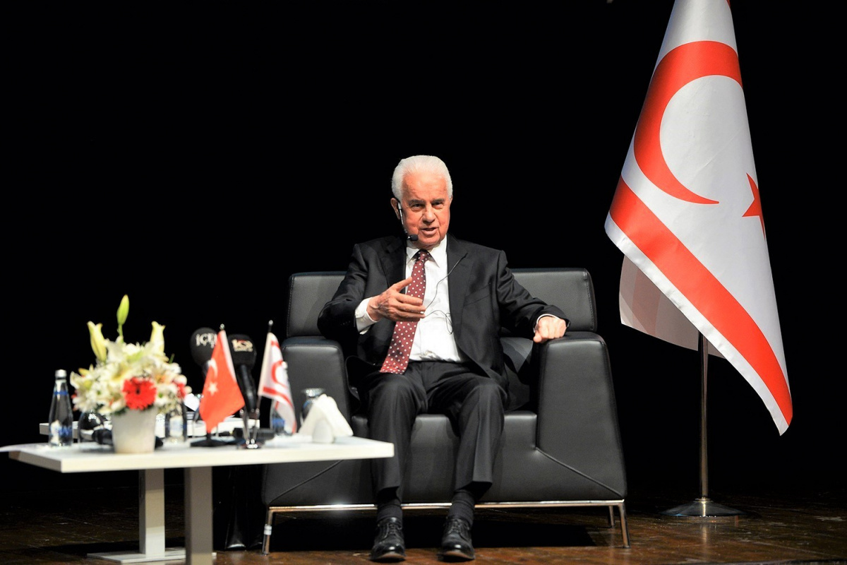KKTC 3. Cumhurbaşkanı Derviş Eroğlu'nun kalbine ICD takıldı