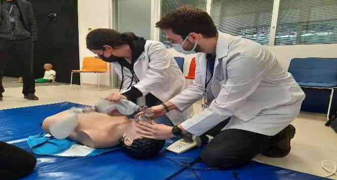 Liselere yönelik ‘Tıp Kariyer Kampı’nın başvuruları açıldı