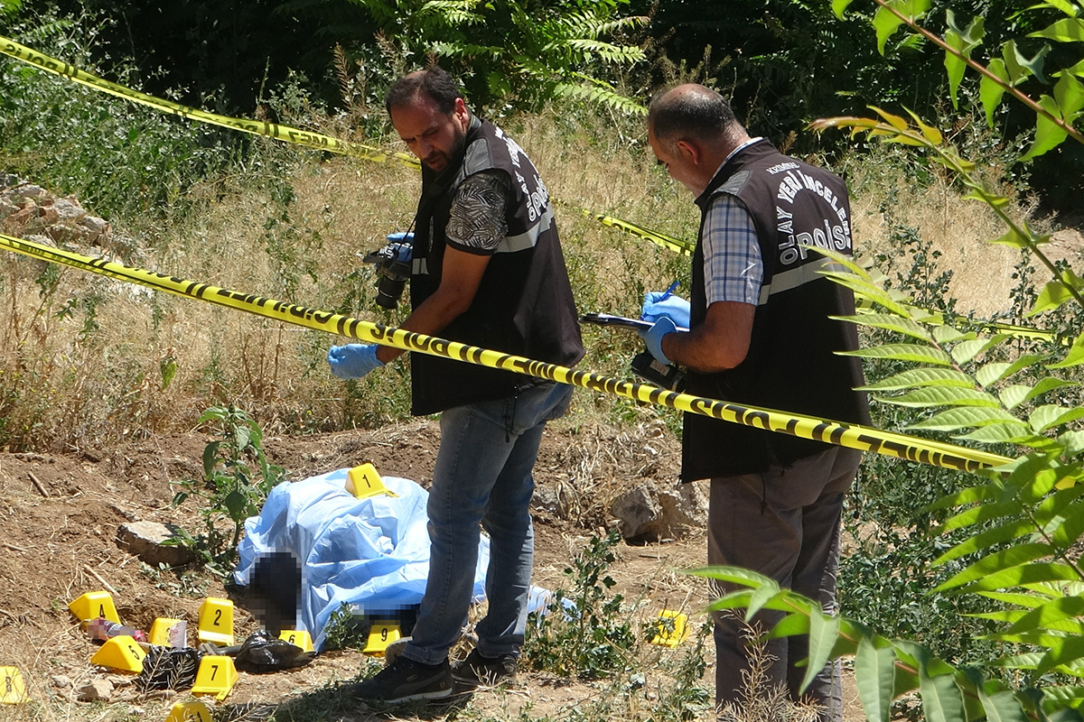 Malatya'da bir kişi boş arazide ölü bulundu