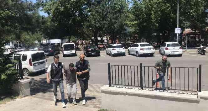Edirne’de 2 kız öğrenciye taciz iddiası: 1 kişi tutuklandı