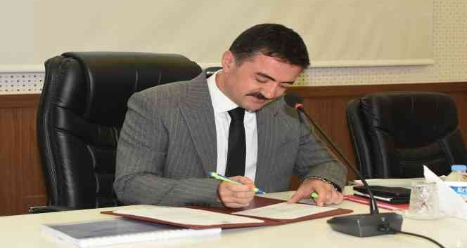 Kırıkkale Valisi Tekbıyıkoğlu 215 projenin maliyetini açıkladı: "4 milyar 315 milyon 892 bin lira"