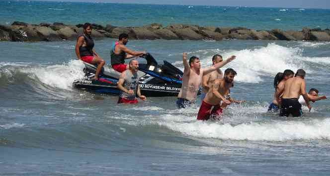 Ordu’da boğulma tehlikesi geçiren 3 çocuktan biri öldü