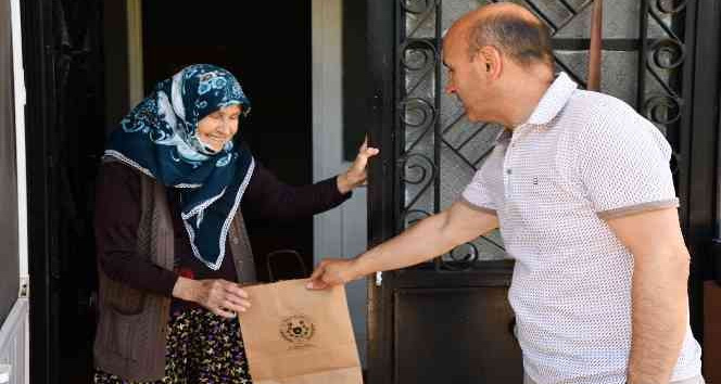 Oral’dan ilçe büyüklerine bayram ziyareti