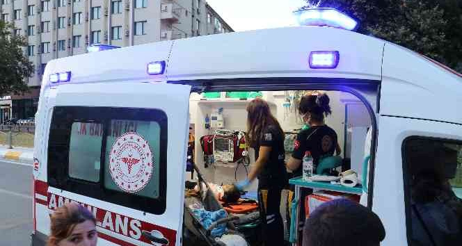 Edirne’de otomobil çocuğa çarpıp kaçtı