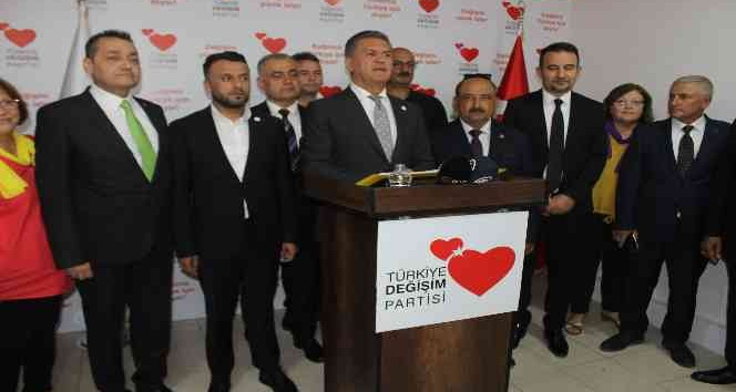 Sarıgül: “Miçotakis, Amerika’ya güvenme, ayıdan post Amerika’dan dost olmaz”