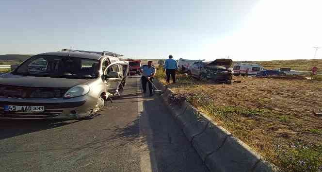 Tatvan’da trafik kazası: 5 yaralı
