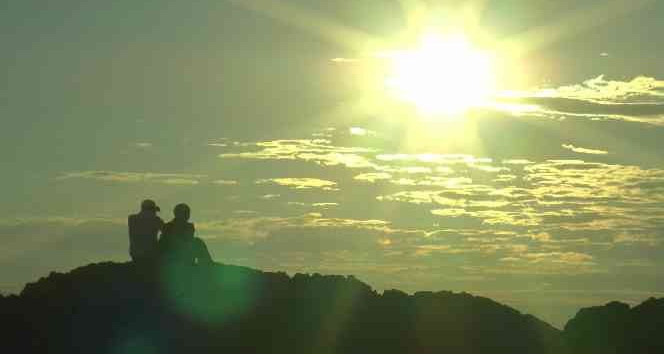 Kapadokya’da gün batımında evlenme teklifi etti