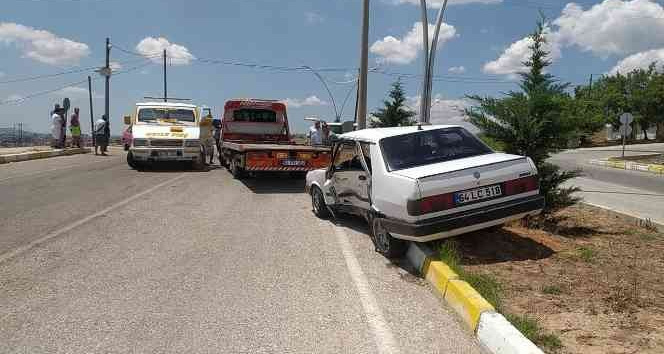 2 otomobilin karıştığı kazada 4’ü çocuk 9 kişi yaralandı
