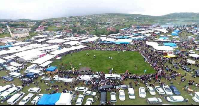 Vali Tuncay Sonel, festivalde Ordulular adına ‘ağalığı’ devraldı
