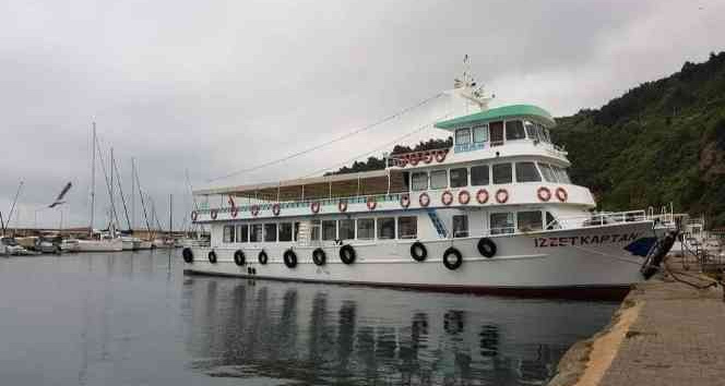 İzzet Kaptan hayatını kaybetti