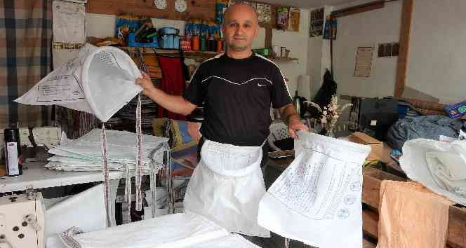 Atık şeker çuvallarını ‘fındık sepetine’ dönüştürüyor