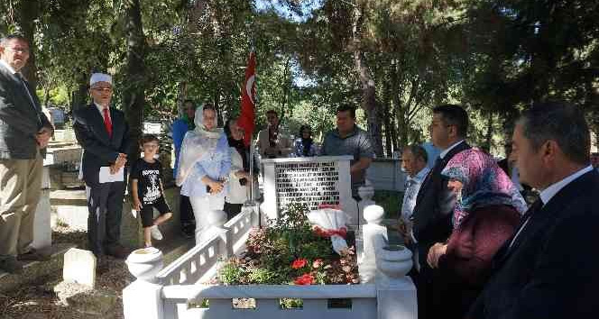 Edirne’de şehit kabirleri ziyaret edildi
