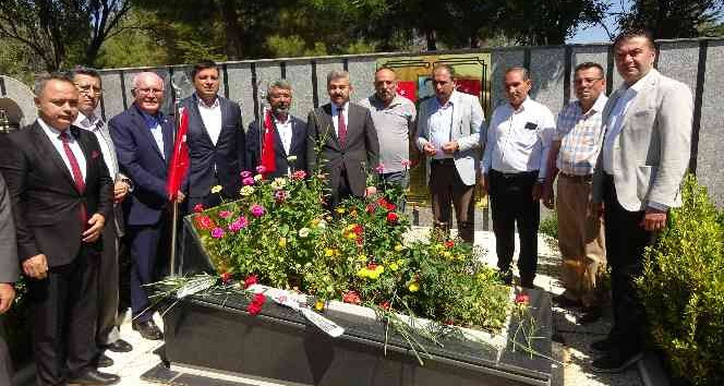 15 Temmuz şehidi Cumhurbaşkanı koruması Mehmet Çetin mezarı başında anıldı