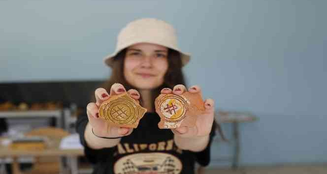 Tarihin bilinen ilk hashtag sembolü kadınlara gelir kapısı olacak