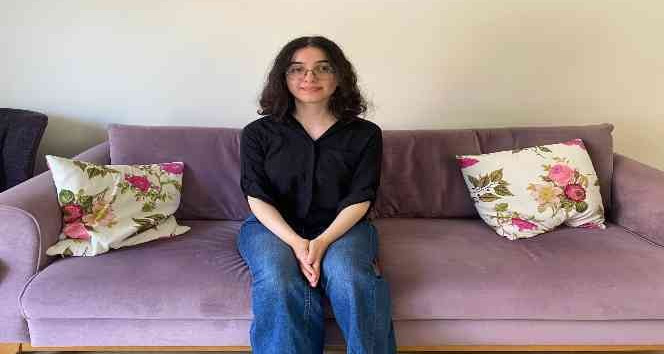 Doktor ailenin Türkiye birincisi kızı bilgisayar mühendisliğini hedefliyor