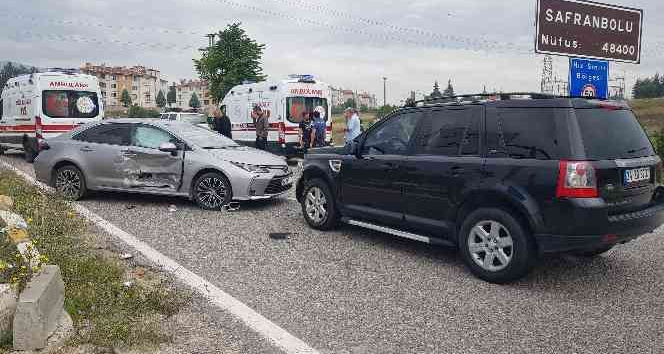 Karabük’te iki ayrı trafik kazası: 1’i çocuk 2 yaralı