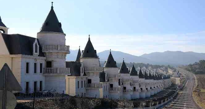 Bolu’da, "Şato tipi" evlerde yeni gelişme