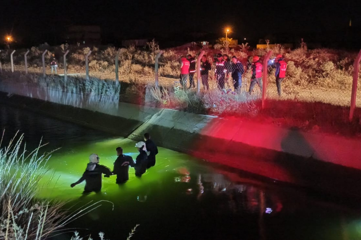 Kayıp 2 çocuk sulama kanalında aranıyor!