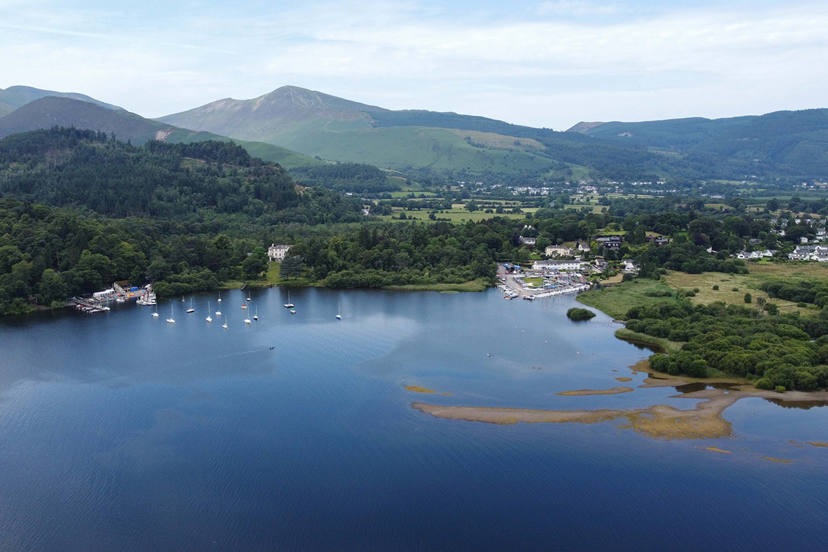 İngiltere'de aşırı sıcaklardan bunalanların adresi: Lake District Milli Parkı