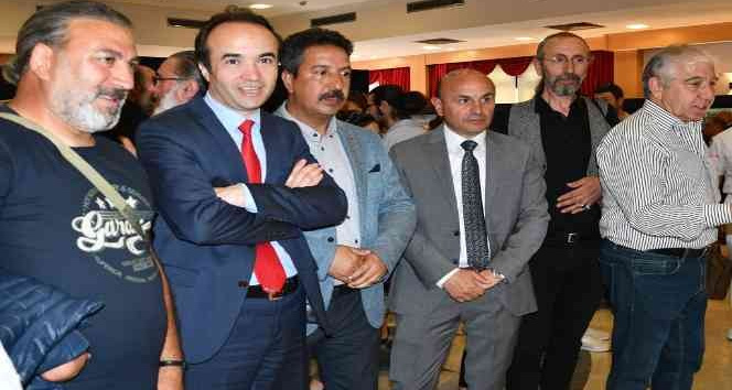 Yalovalı ressamlar İstanbul’da sergi açıyor