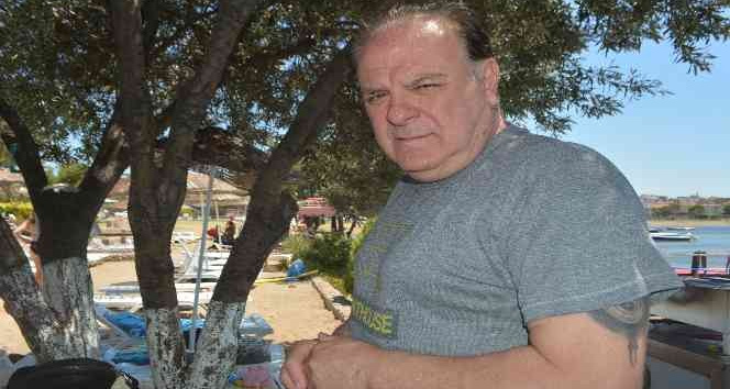 Ünlü oyuncu Burak Sergen, Ayvalık’ta kamp kurdu