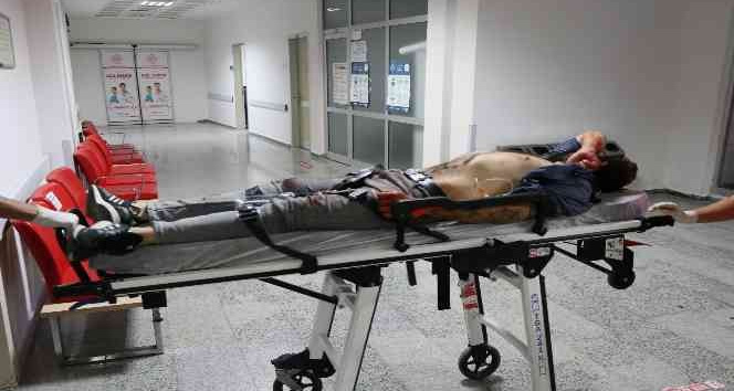 Aksaray’da 2 kişi sokak ortasında silahla vurularak yaralandı