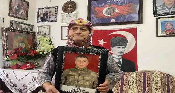 Dağlıca’da şehit olan Fatih Duru’nun annesi: “Kanımız yerde kalmadı”