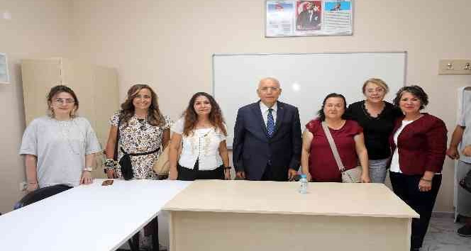 Yenimahalle’nin 20’nci YENİMEK Kurs Merkezi açıldı