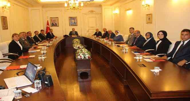 Vali Polat, “Şiddetin her türlüsüne karşıyız”